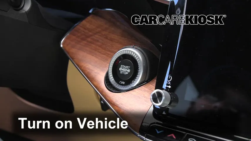 2022 Jeep Grand Wagoneer Series III 6.4L V8 Bluetooth